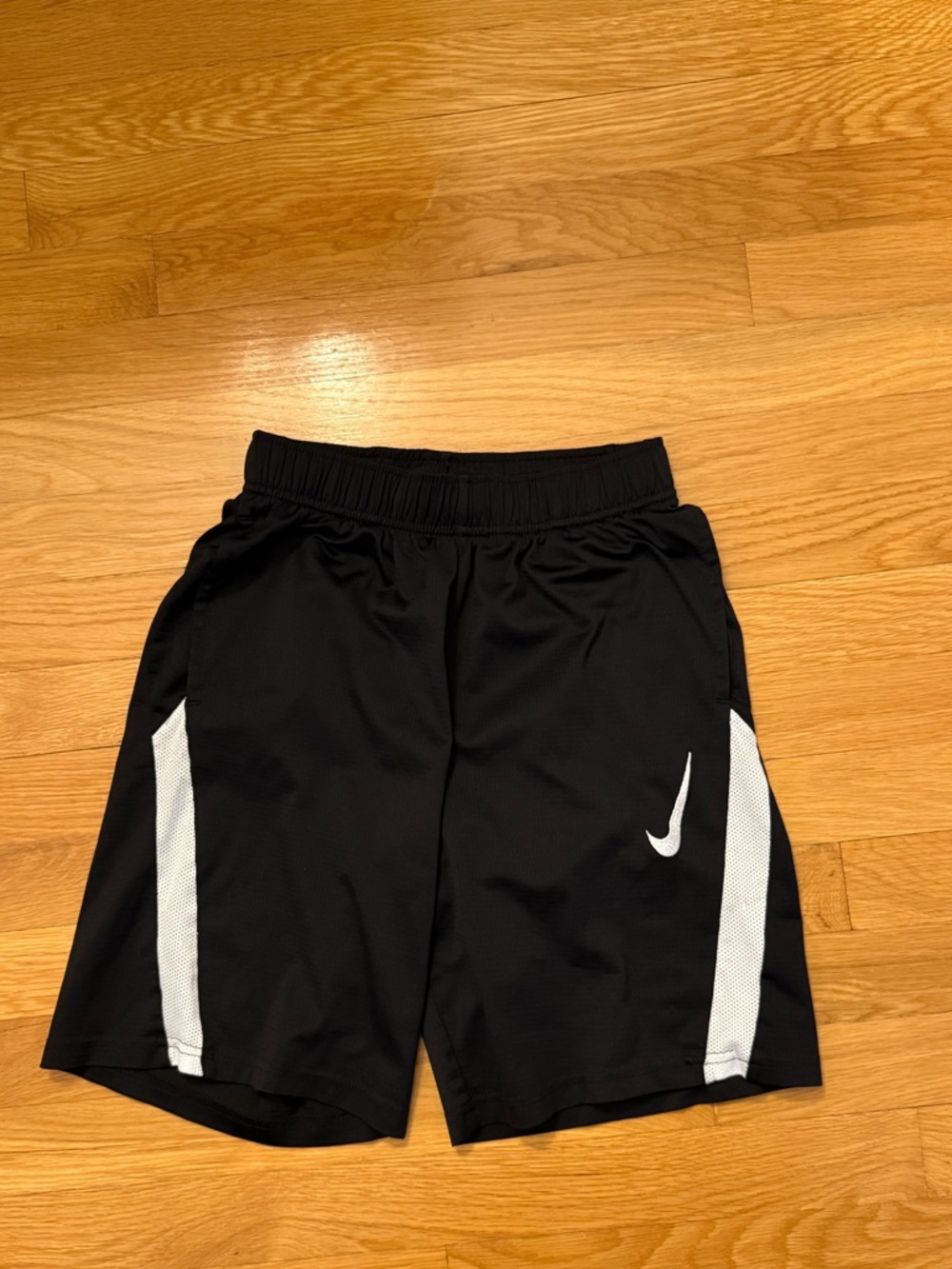 Nike Black boys black dry-fit Shorts with White Side Panels, size L